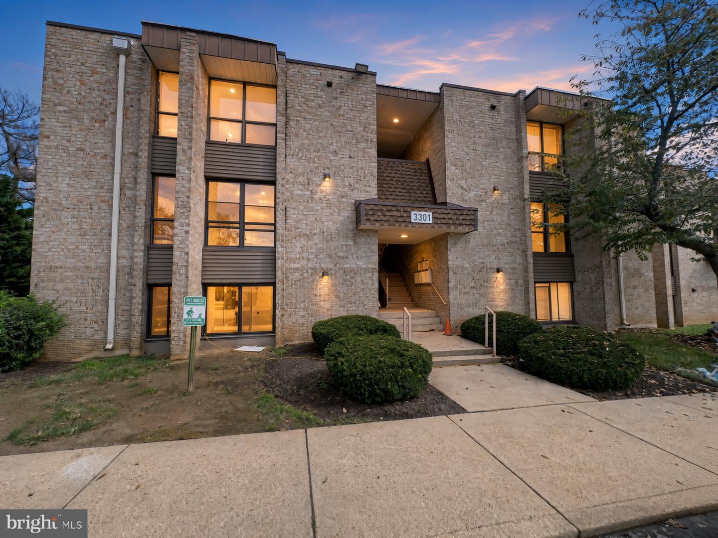 3301 Huntley Square Dr #T1 — photo