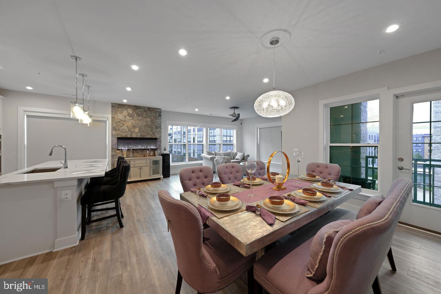 102 Saint Ives Pl #301 — photo