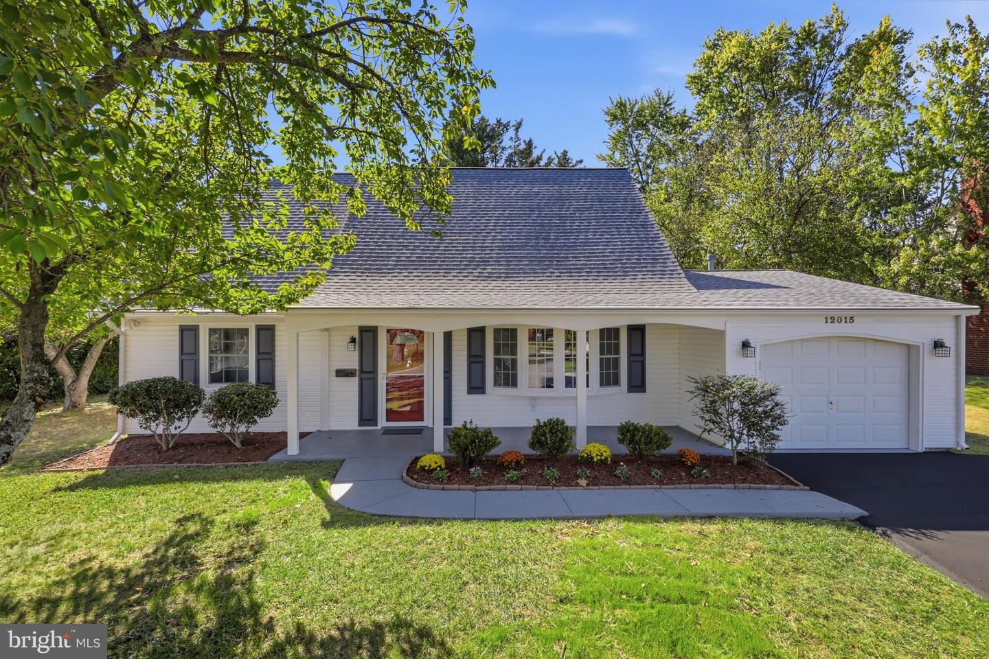 12015 Rockledge Dr — photo