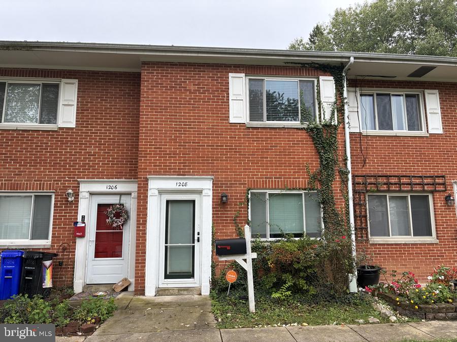 1208 Westview Ter — photo