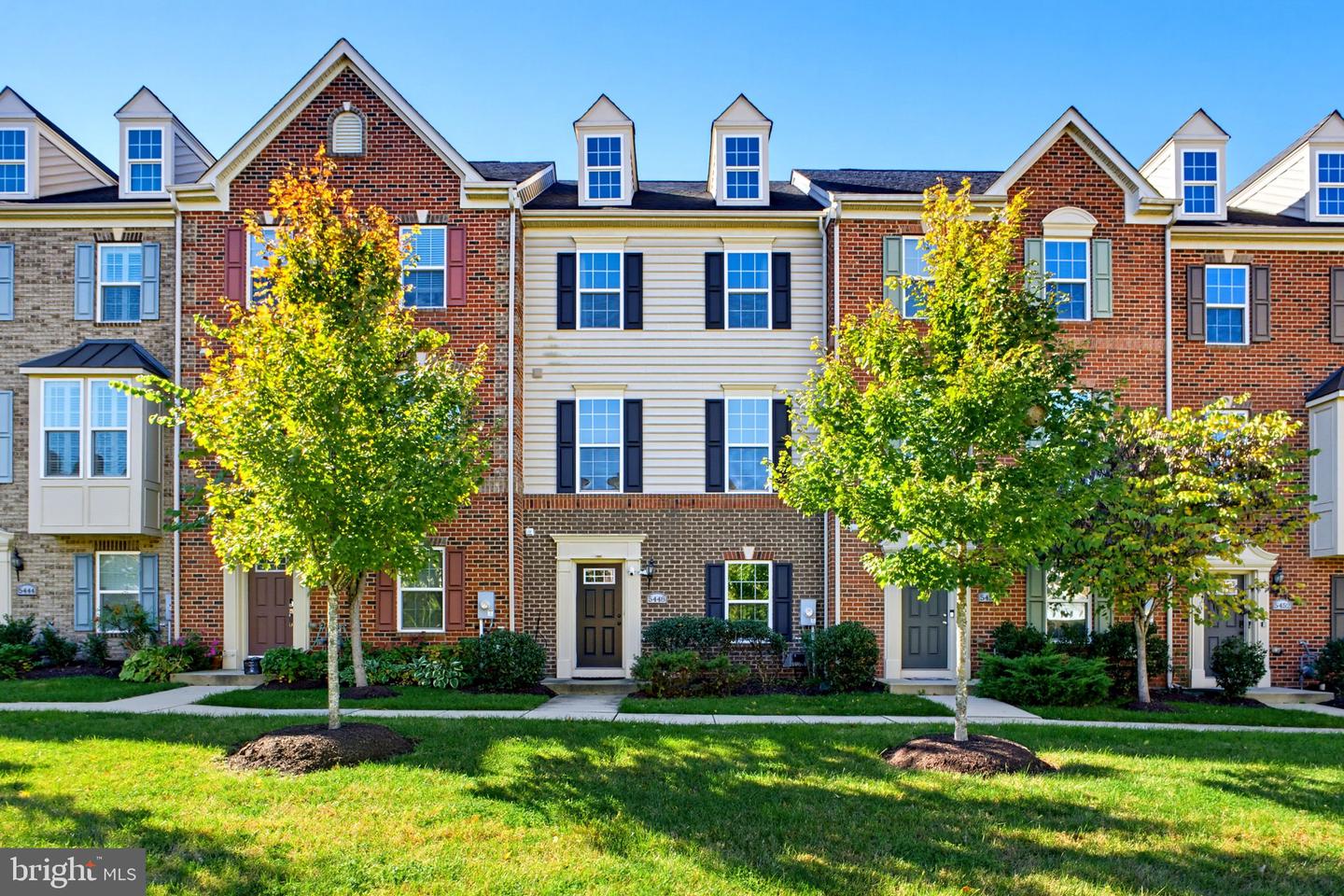 5448 Stream Bank Ln — photo