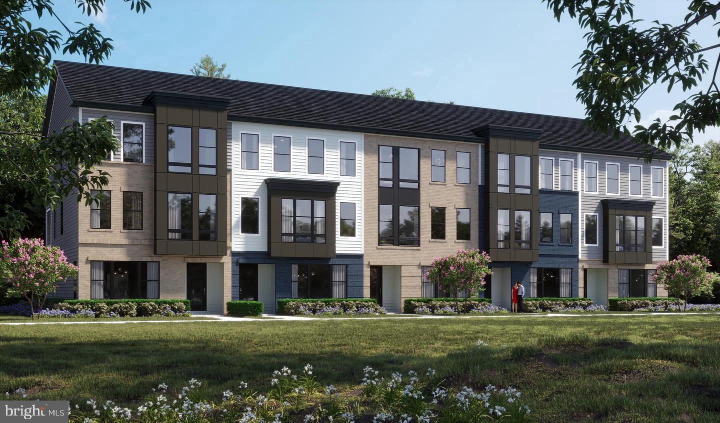 107 Summit Point Blvd #22-J — photo