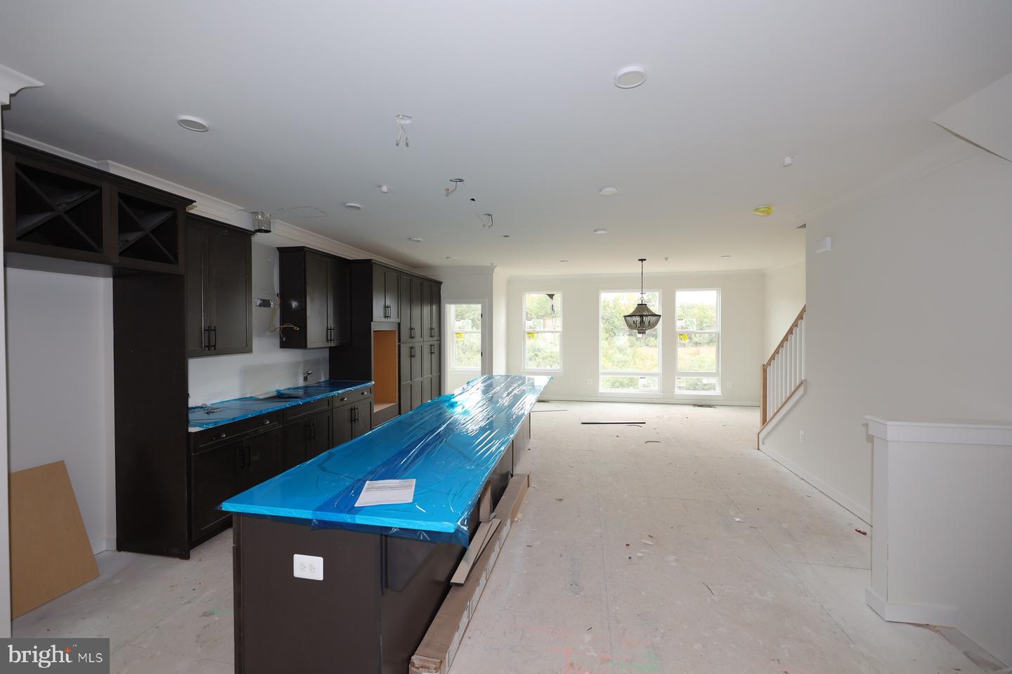 103 Summit Point Blvd #24-J — photo