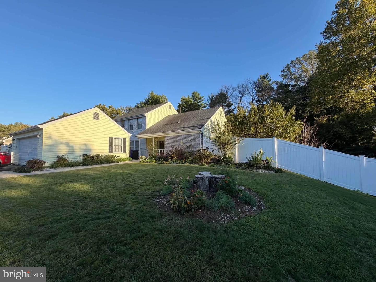 15596 Peach Walker Dr — photo