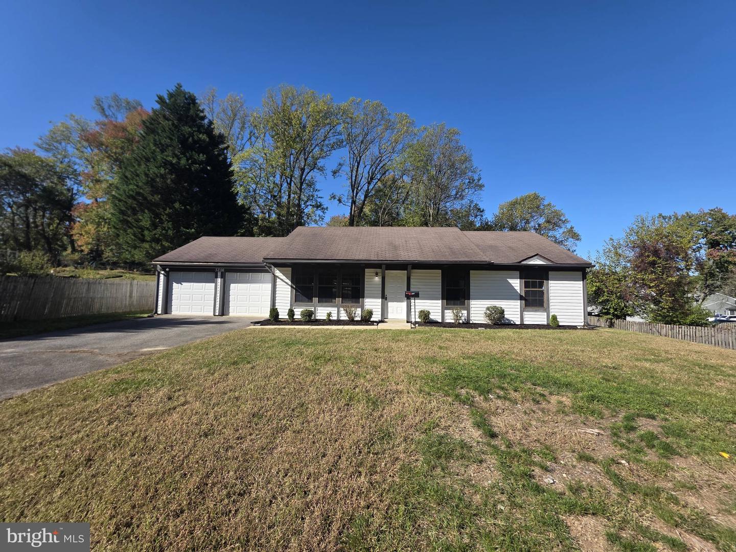 3308 Nottinghill Dr — photo