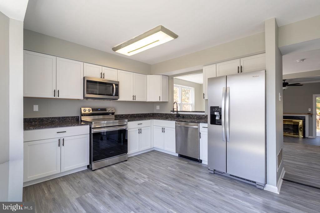 15014 Courtland Pl — photo