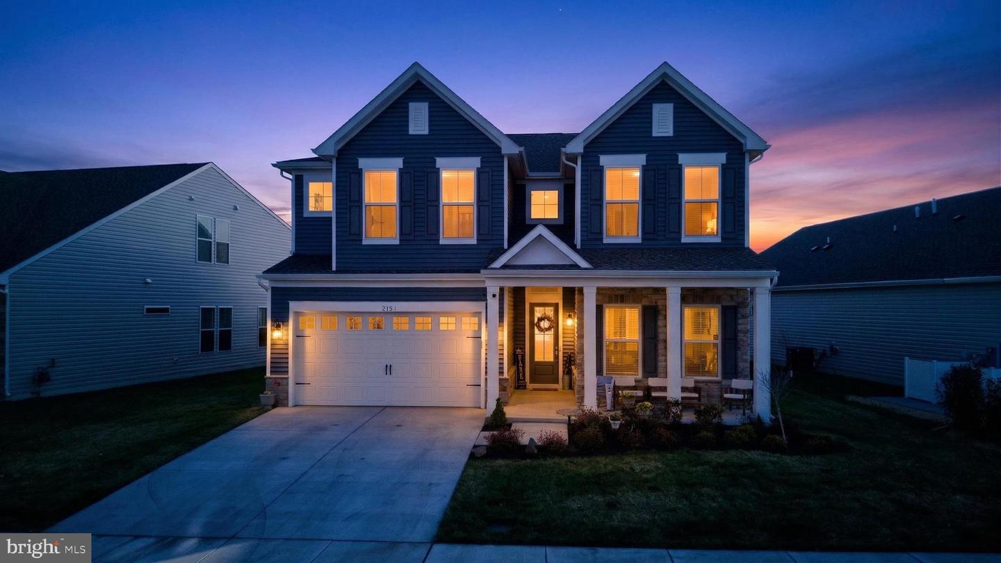215 Kingfisher Ln — photo