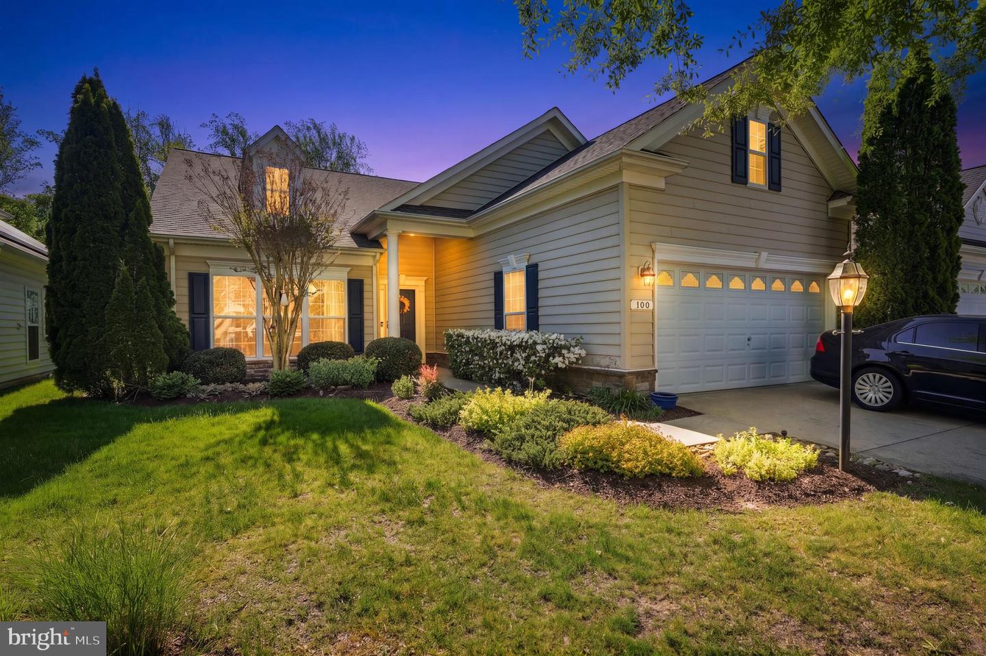 106 Encore Ct — photo