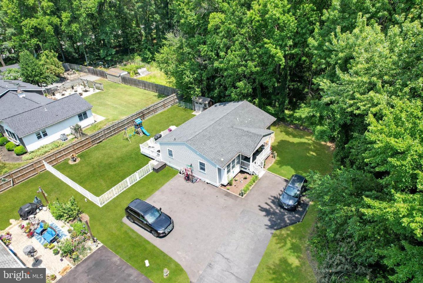 105 Bobbit Ct — photo