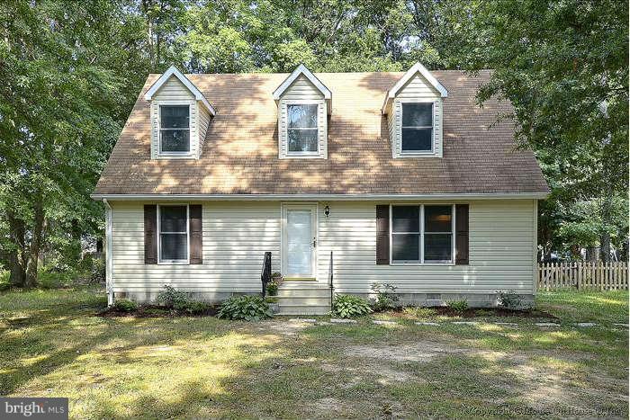 627 Davol Rd — photo