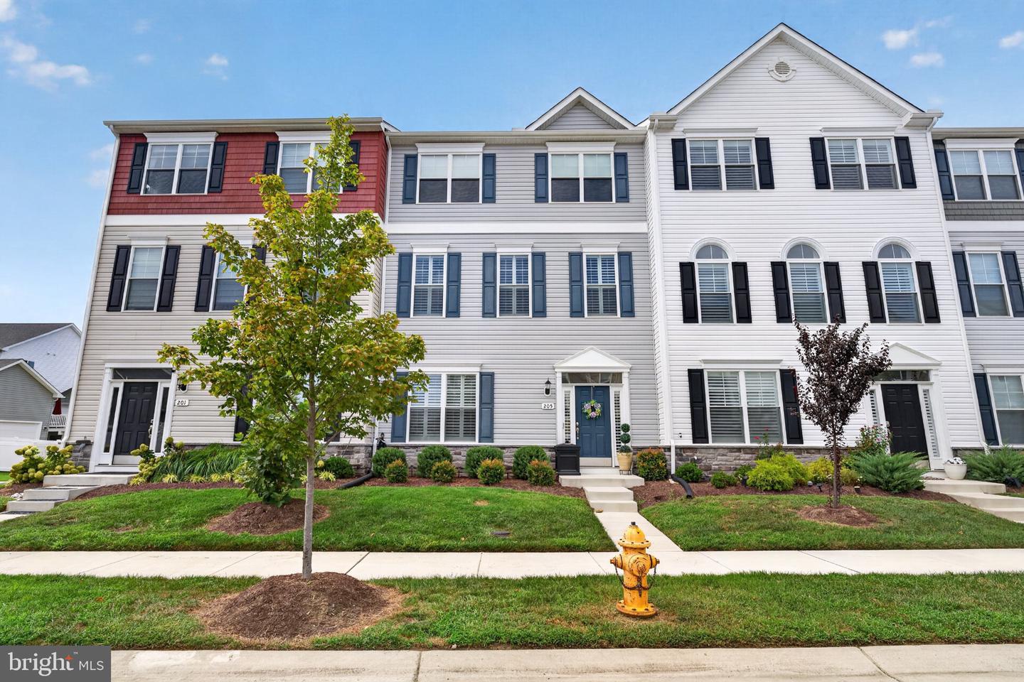 205 Jessica Lyn Ave #F20 — photo
