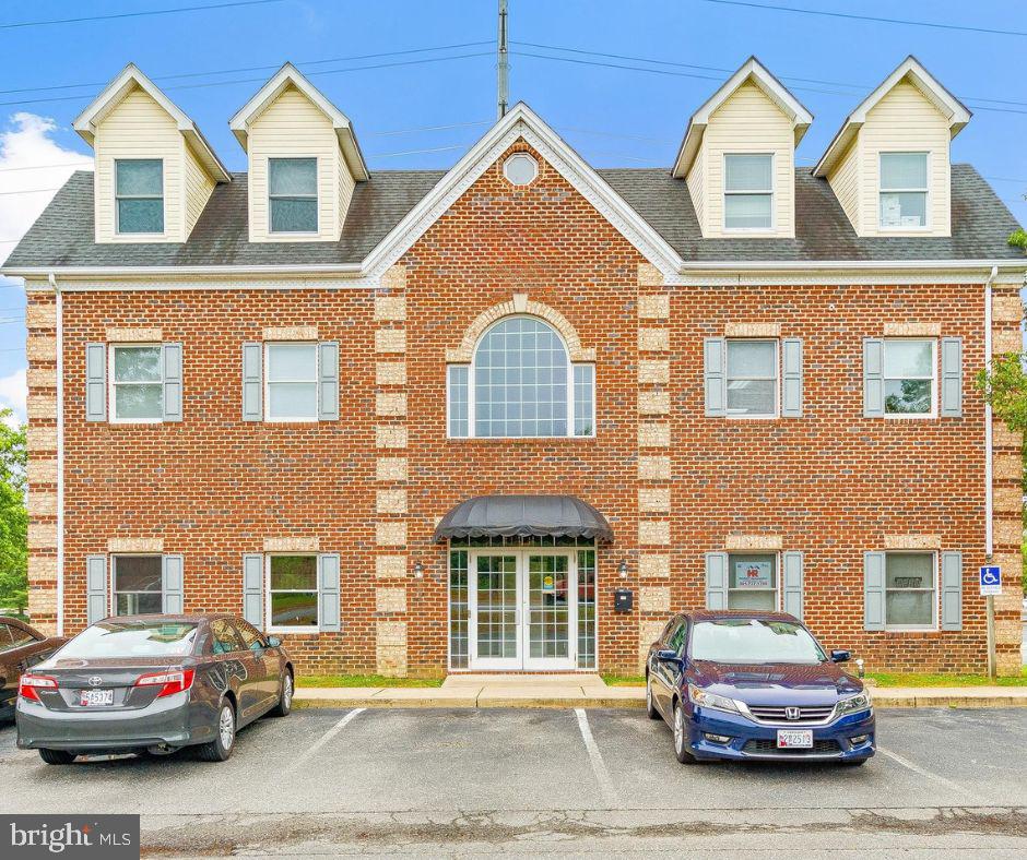 45370 Alton Ln #302 — photo