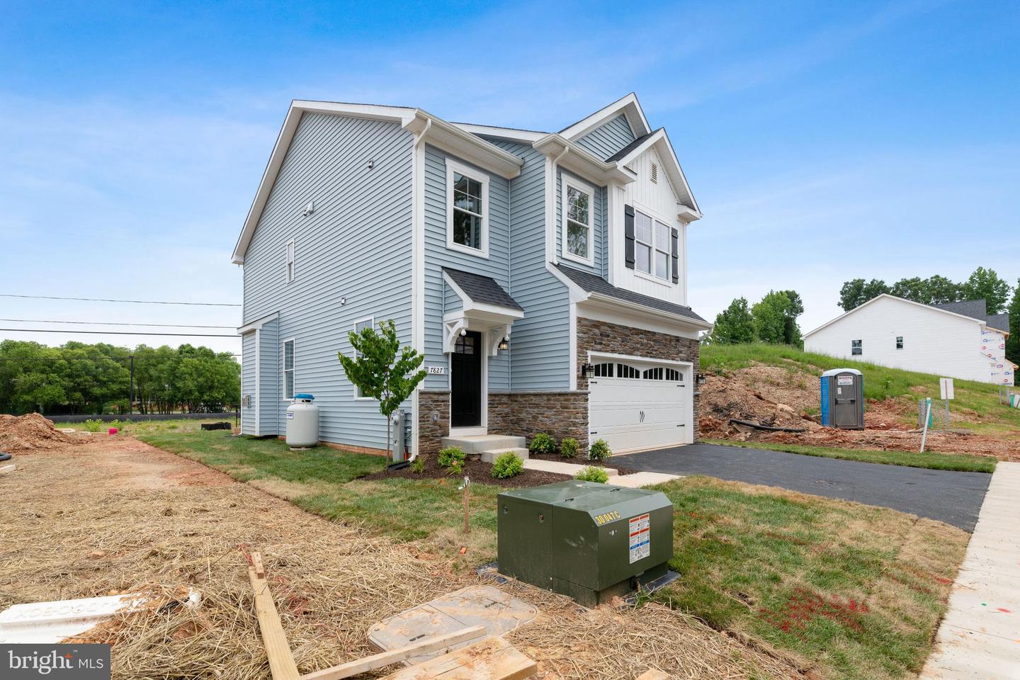 22226 Norris Woods Street — photo