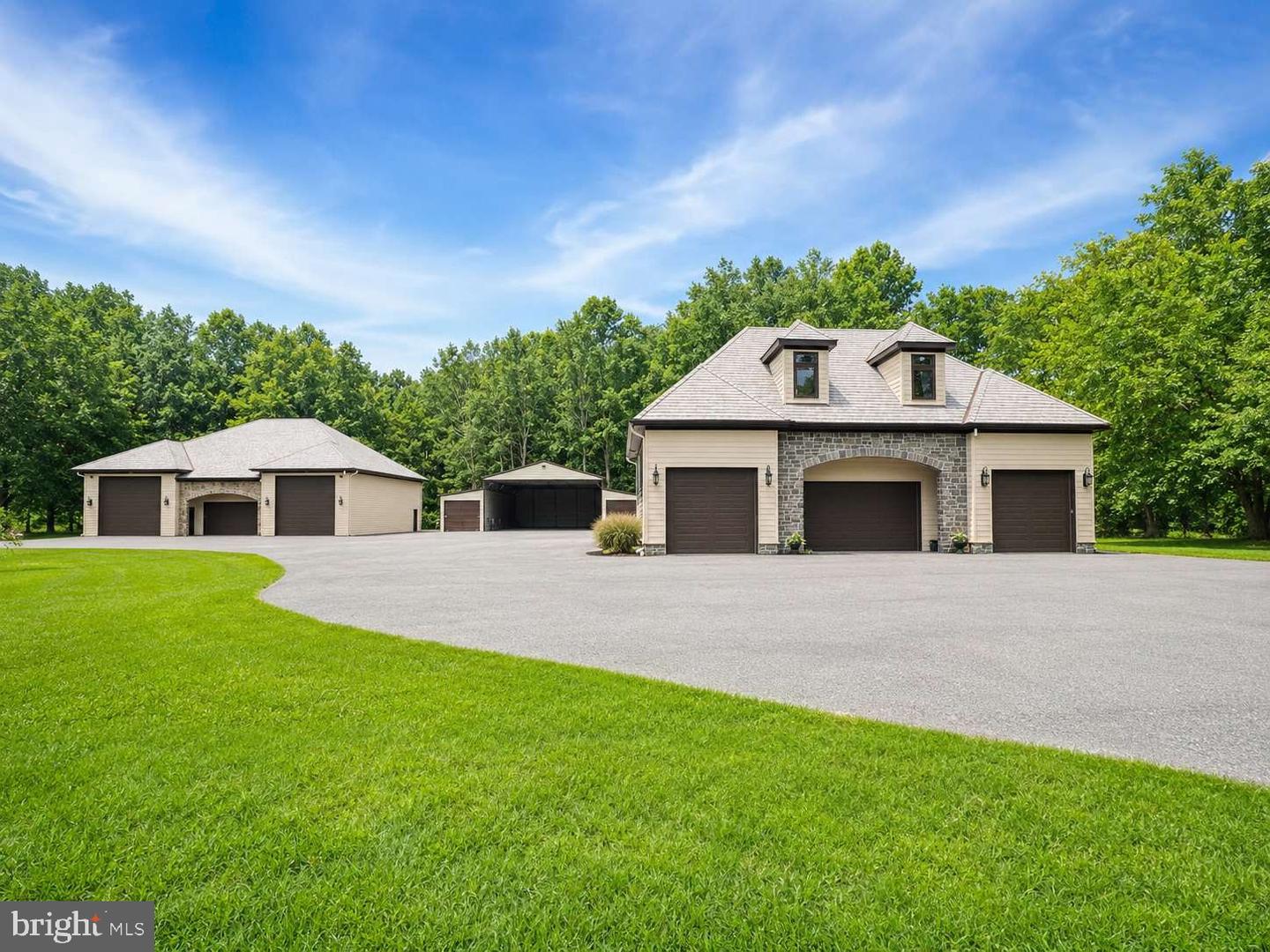 24715 Half Pone Point Rd — photo