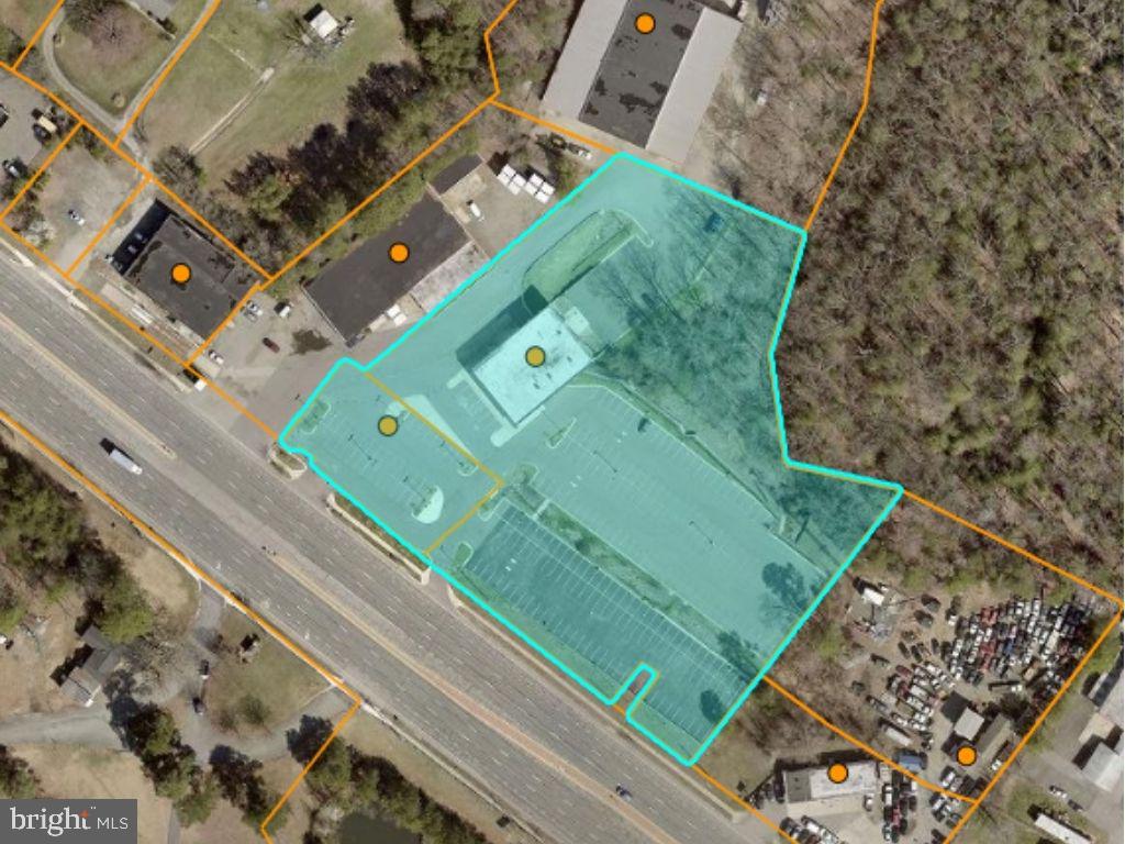 22380 & 22384 Three Notch Rd — photo