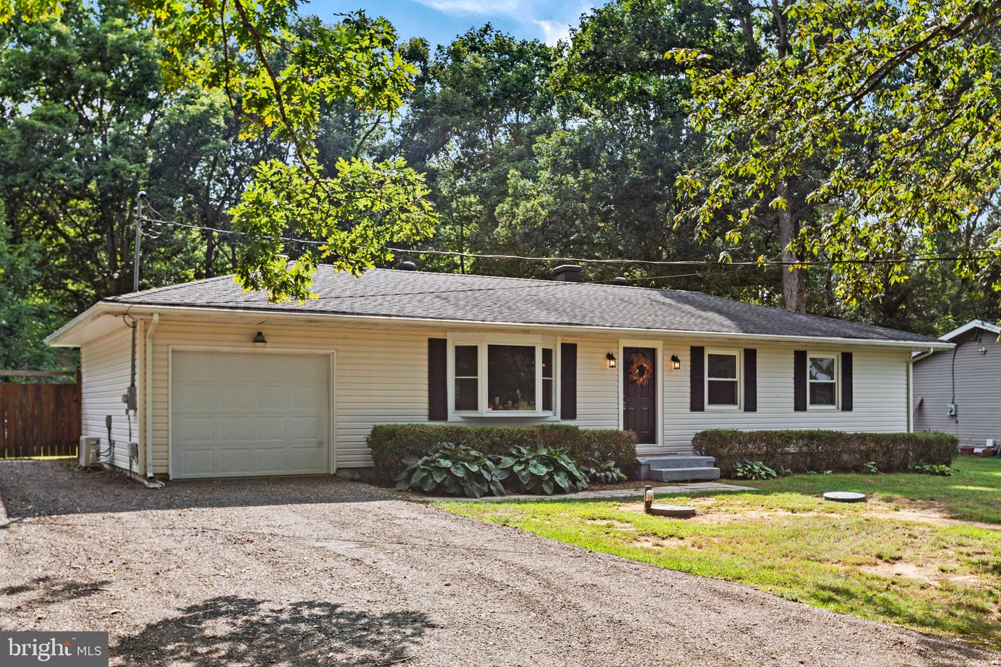 19495 Point Lookout Rd — photo