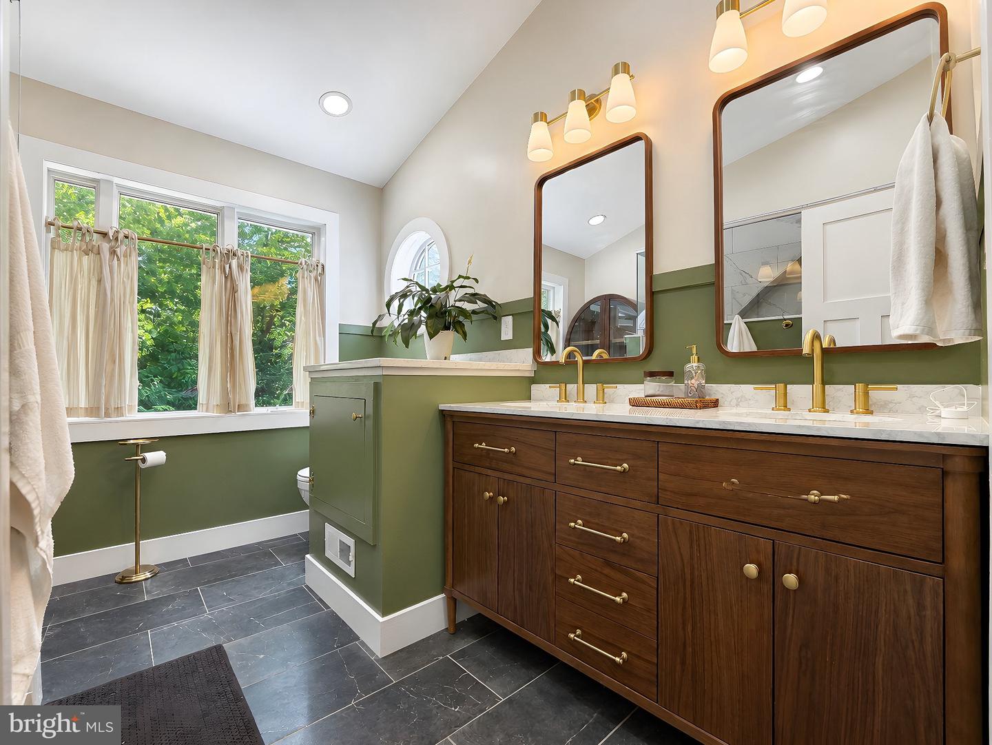 23678 Myrtle Point Road, California, MD 20619 — photo 2