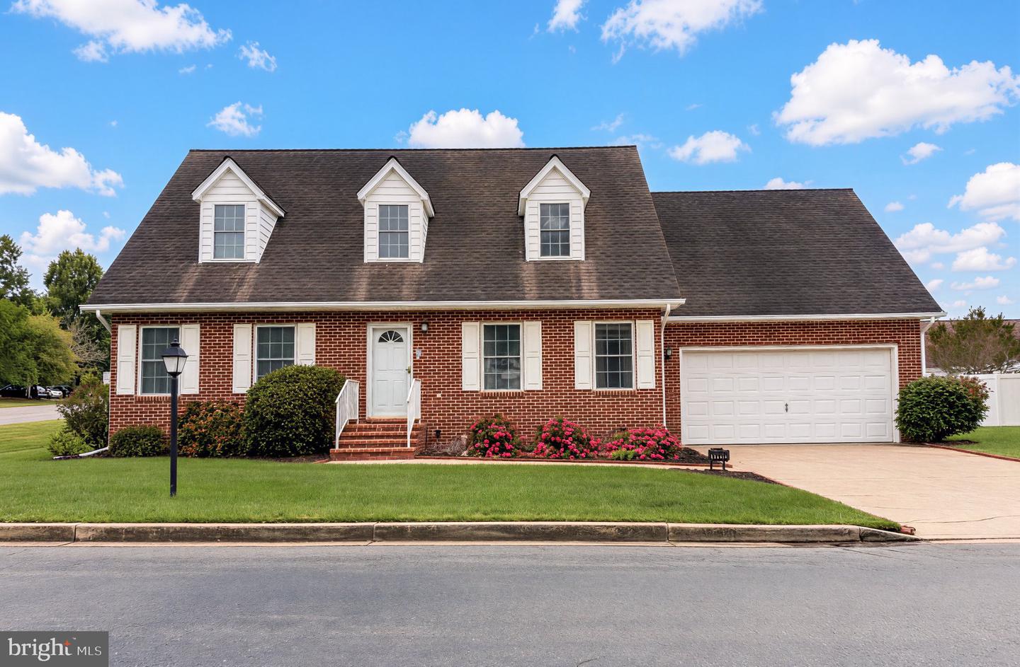 41495 Garrett Ct — photo