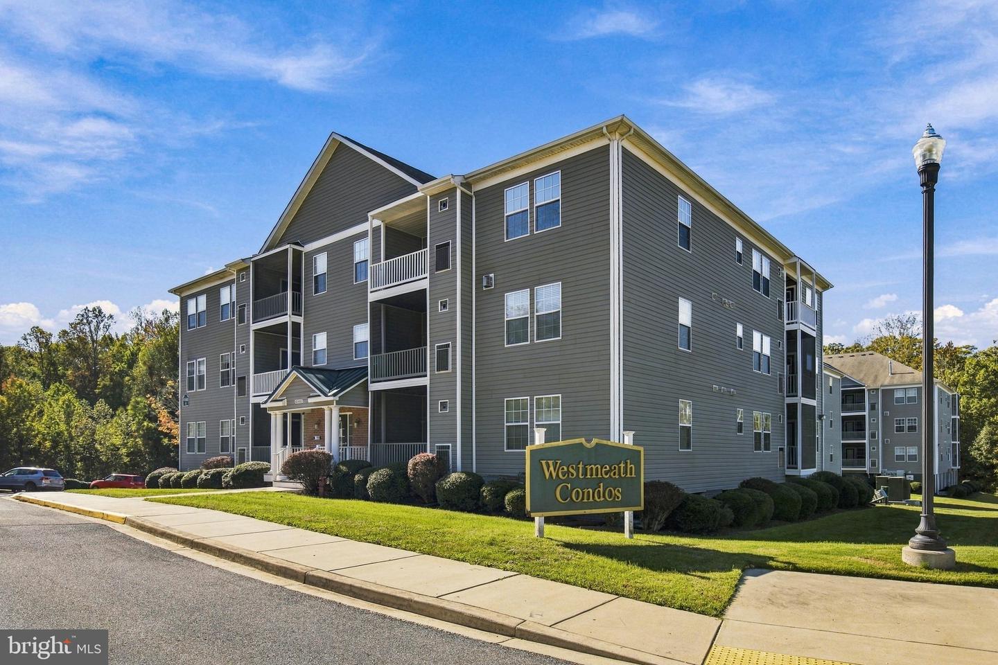 45482 Westmeath Way #H 14 — photo