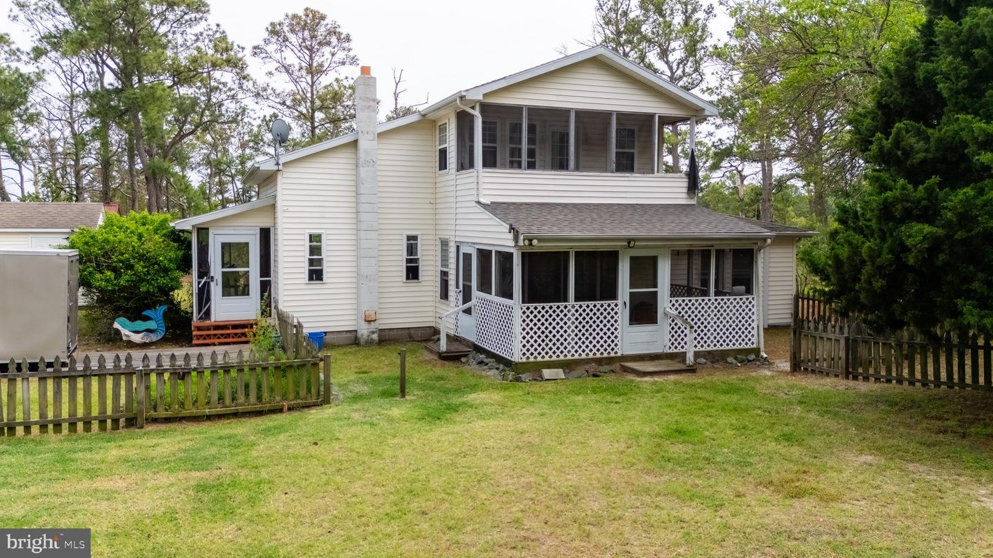 11161 Roland Parks Rd — photo