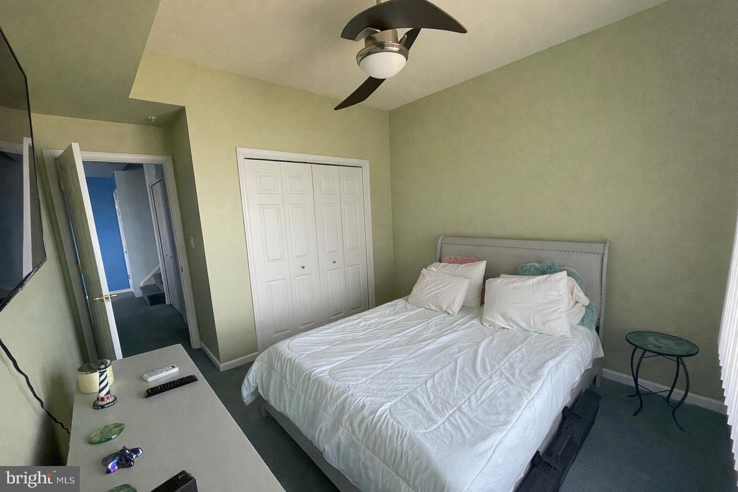 109-D Waters Edge #109D — photo