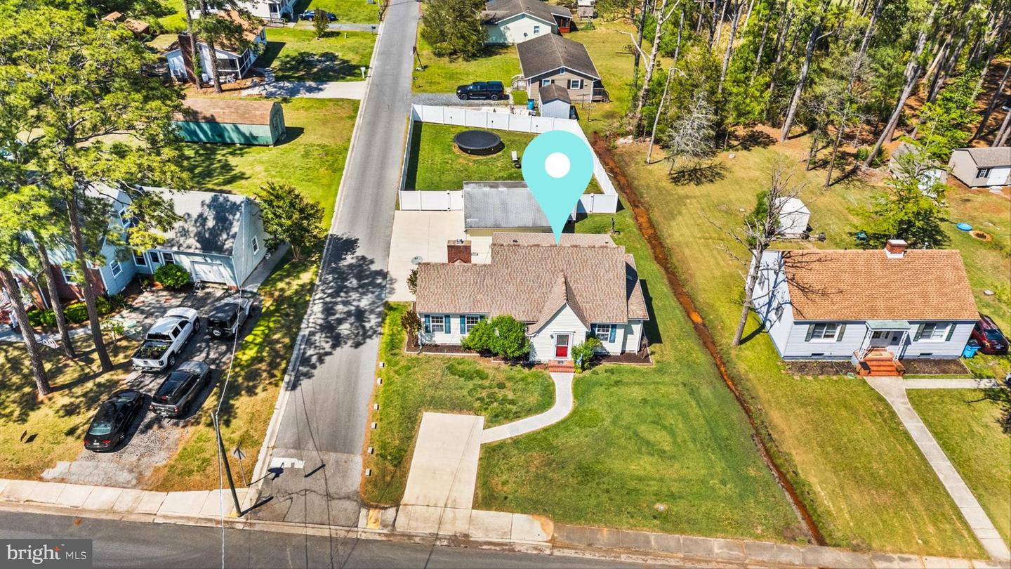 20 Hall Hwy — photo