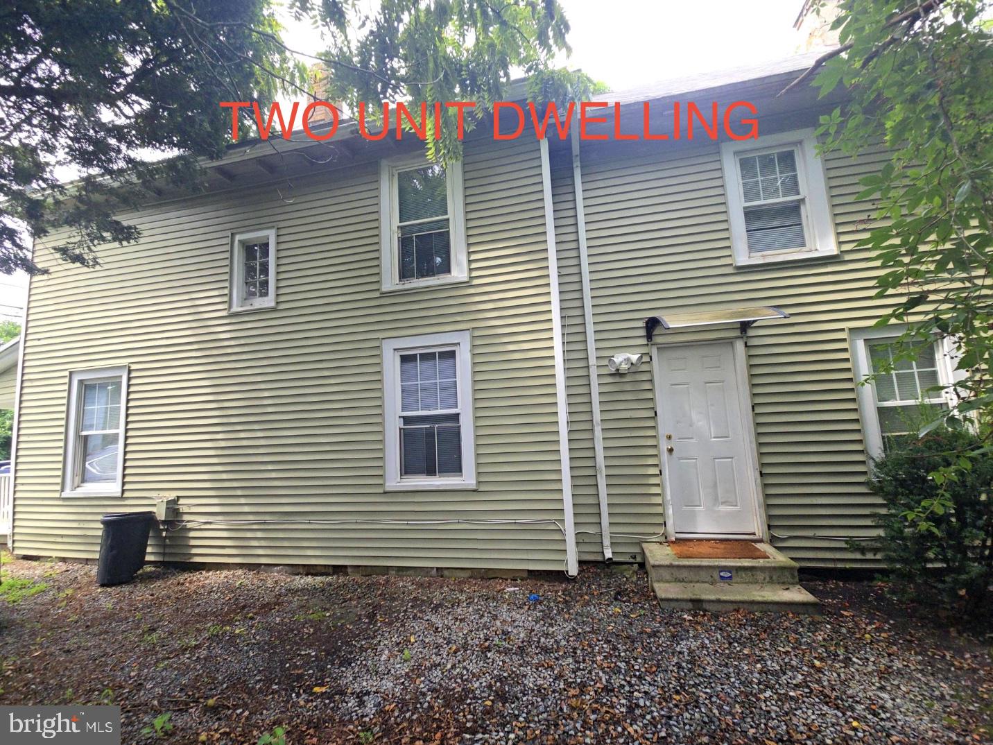 11801 Beechwood St — photo