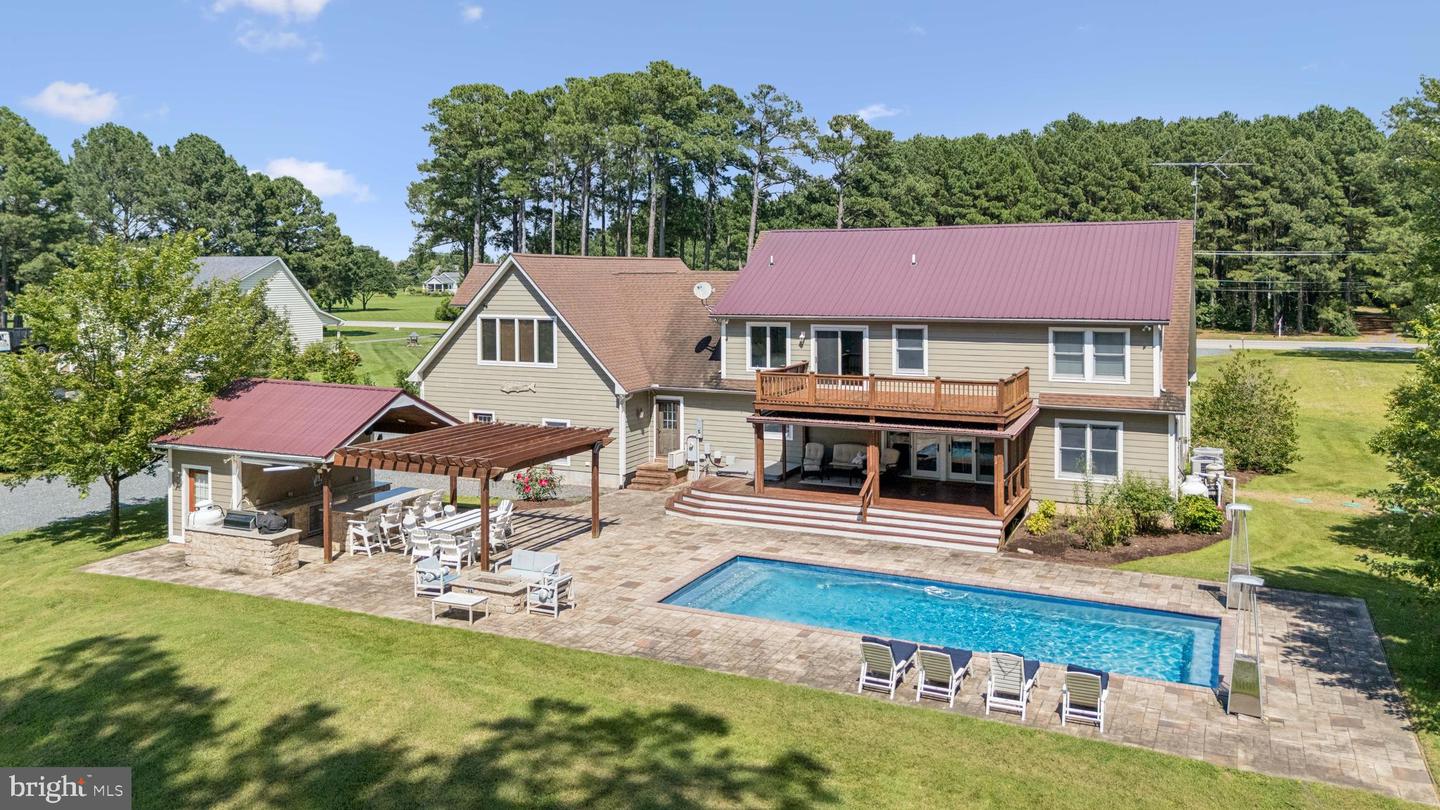 6670 Tilghman Island Rd — photo