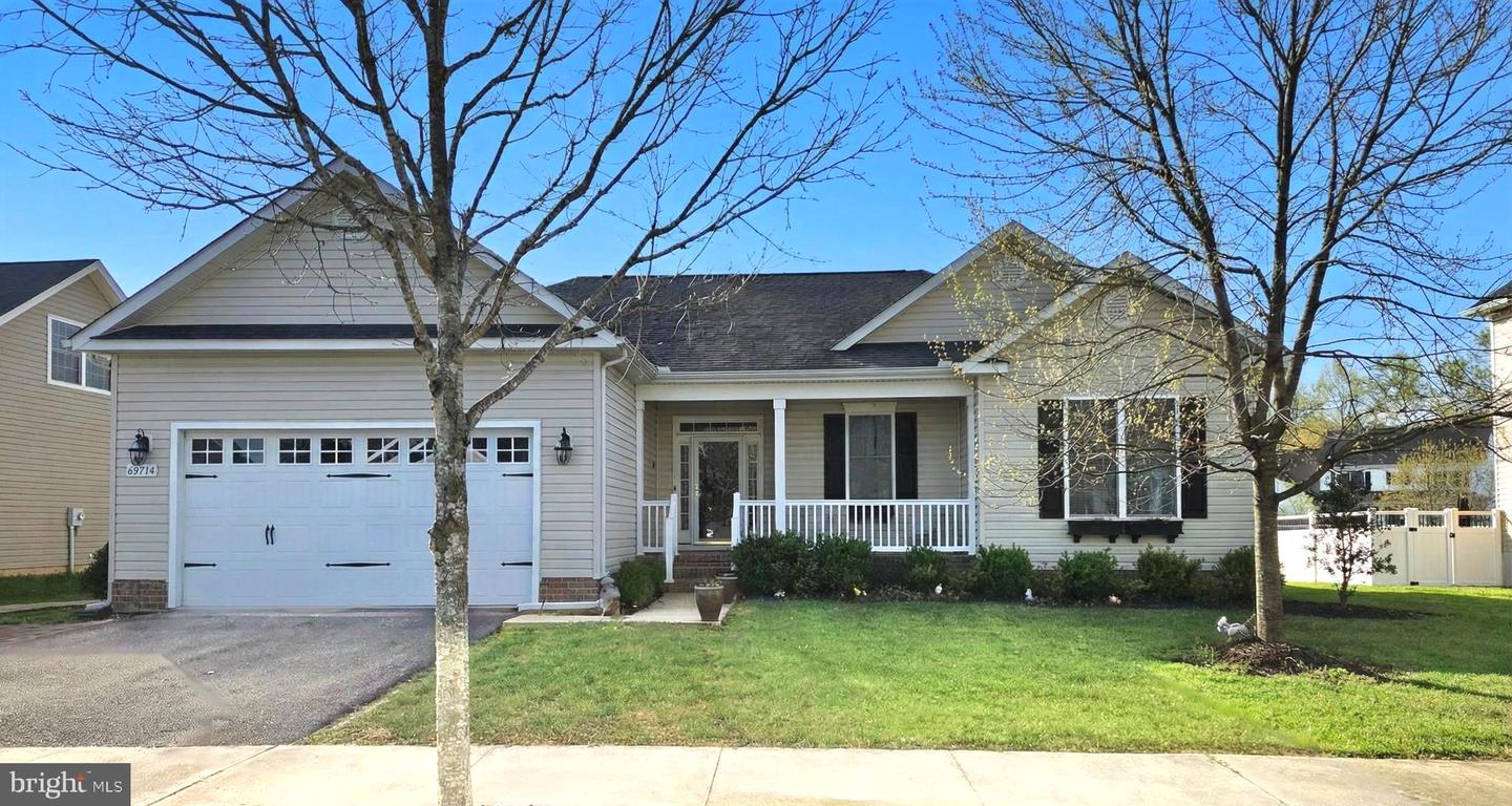 29770 Captain Adamouski St — photo
