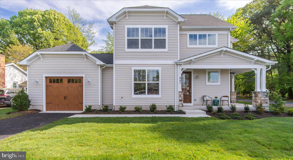 807 Radcliff Ave — photo