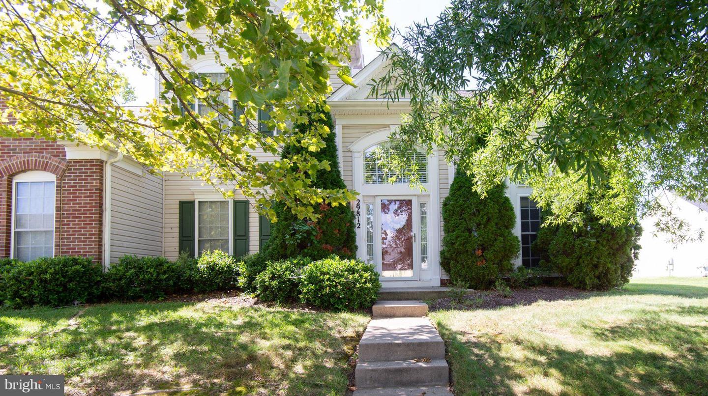 29812 Dustin Ave — photo