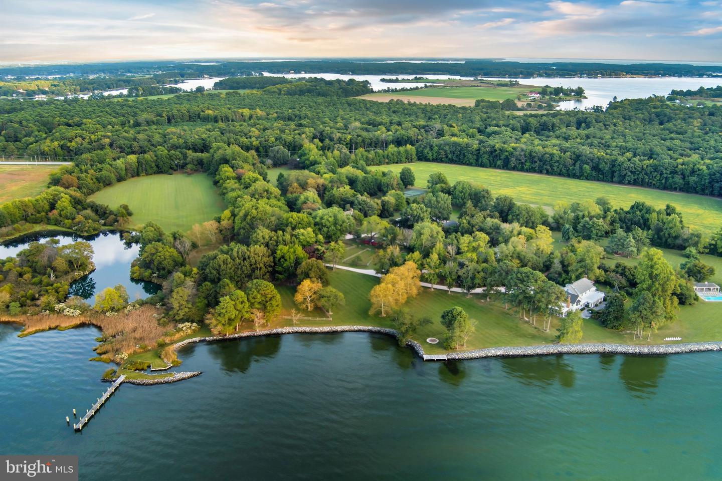 8612 Tilghman Island Rd — photo