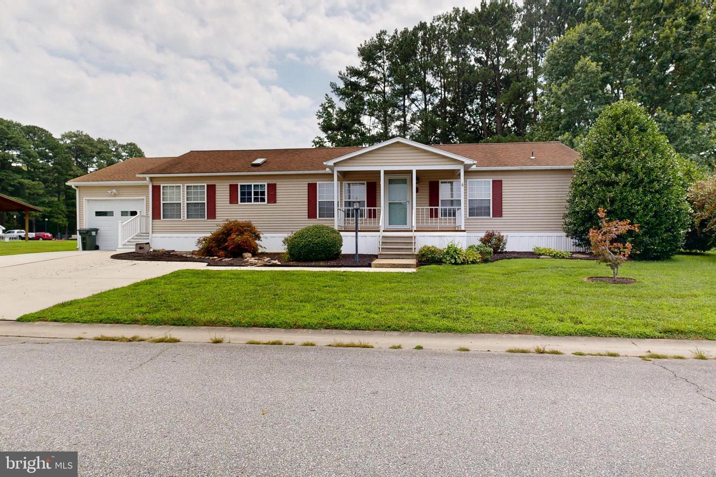 1 Victoria Ct — photo