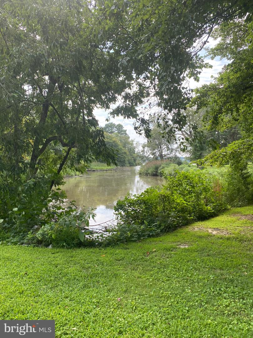 8992 Glebe Creek Rd — photo