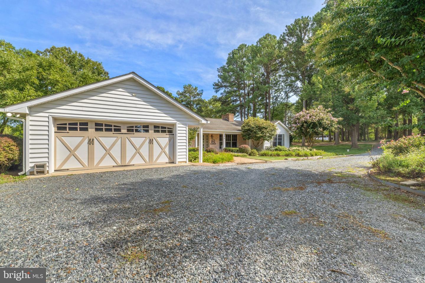 6119 Country Club Dr — photo