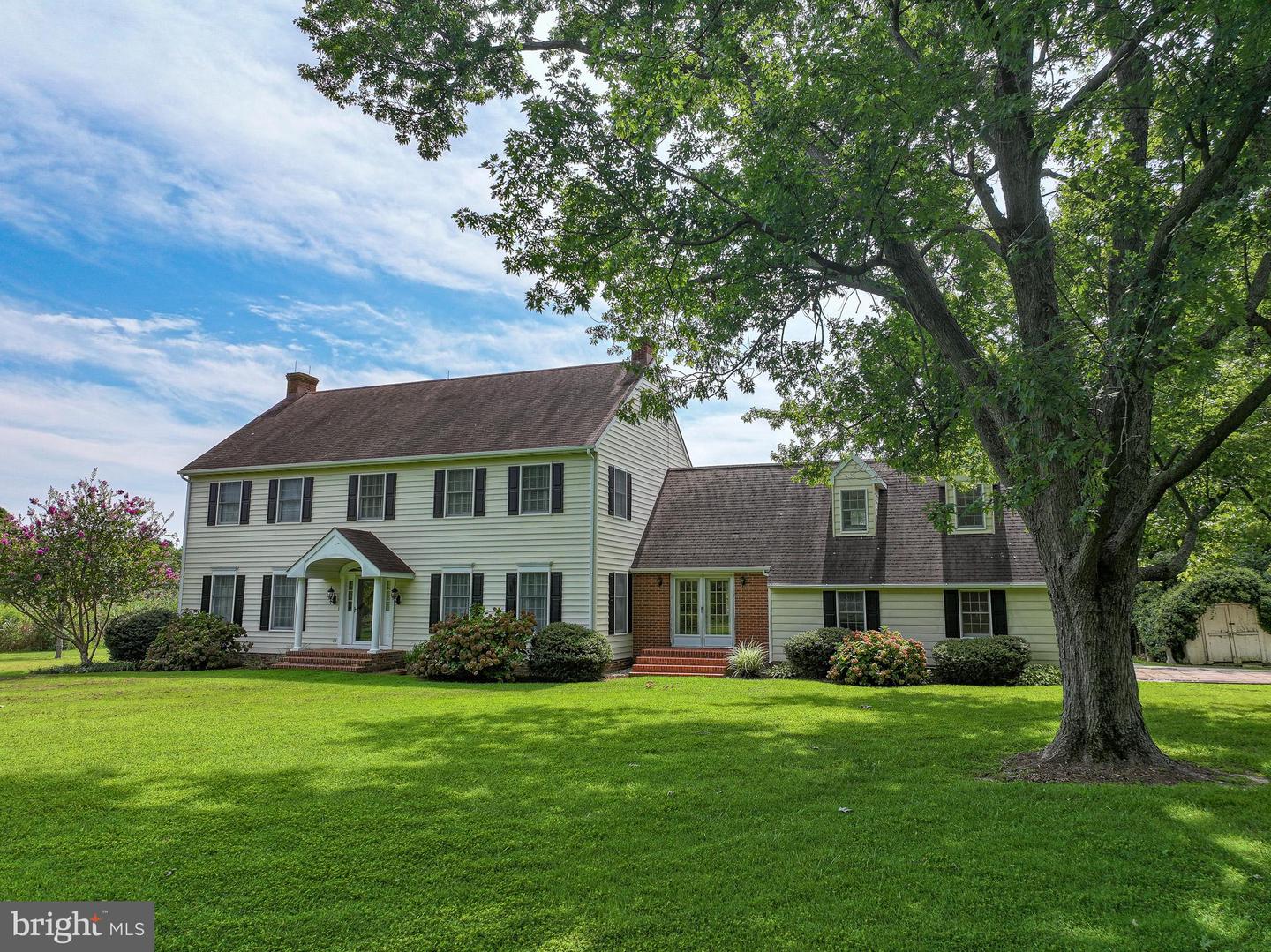 6253 Middle Point Rd — photo