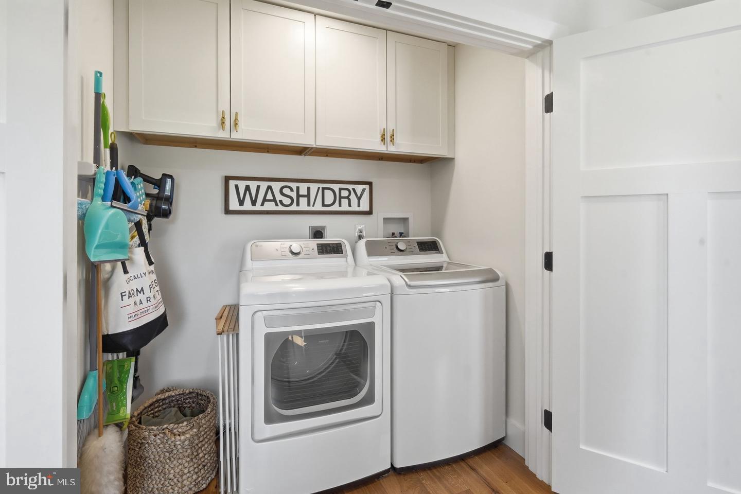 7871 Avon Ct — photo