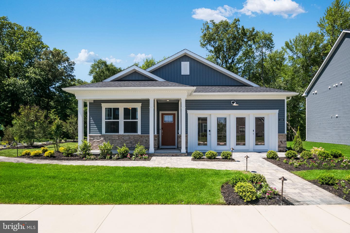 1258 Lake Michigan Dr — photo