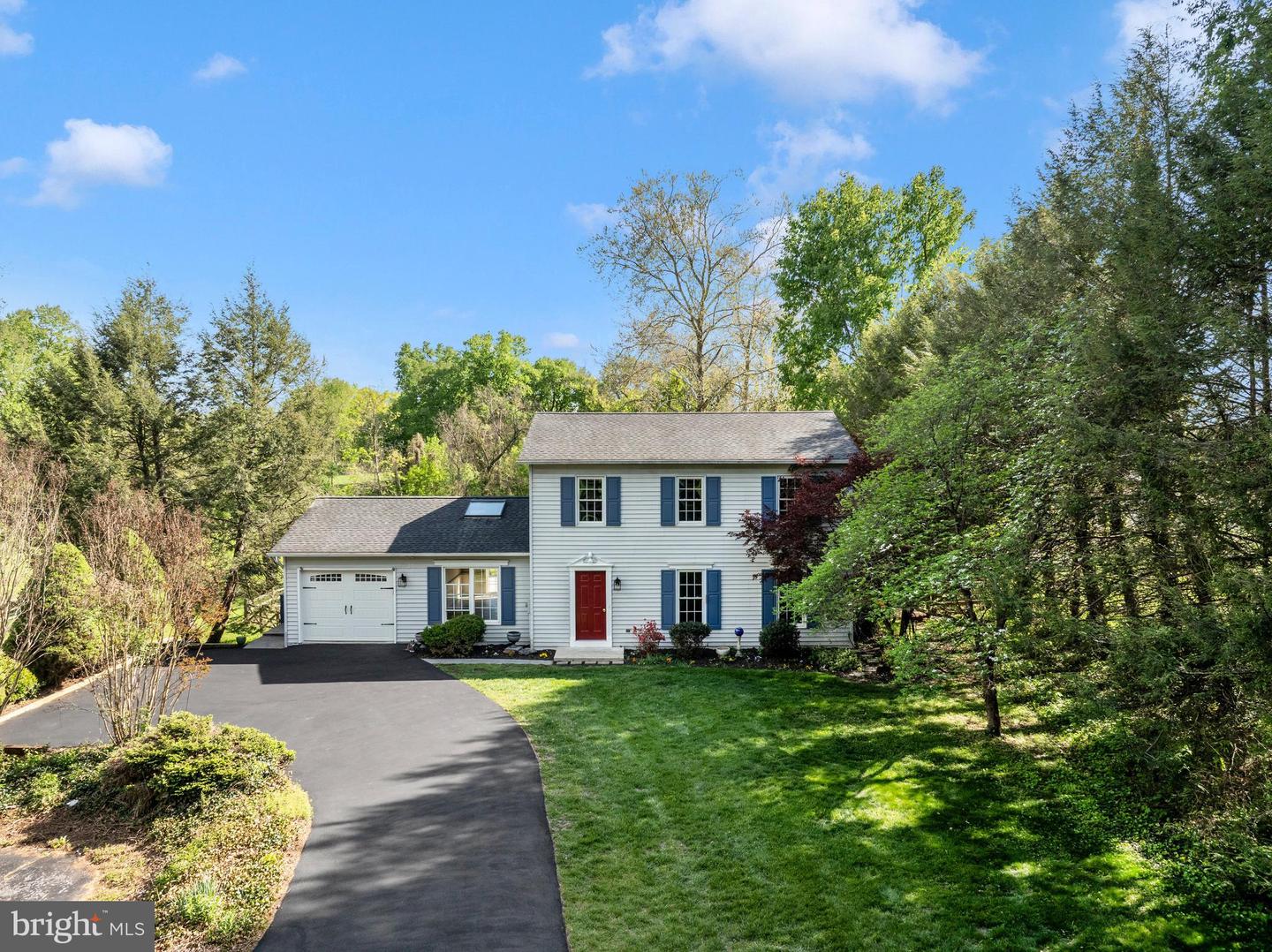 10901 Hopewell Rd — photo
