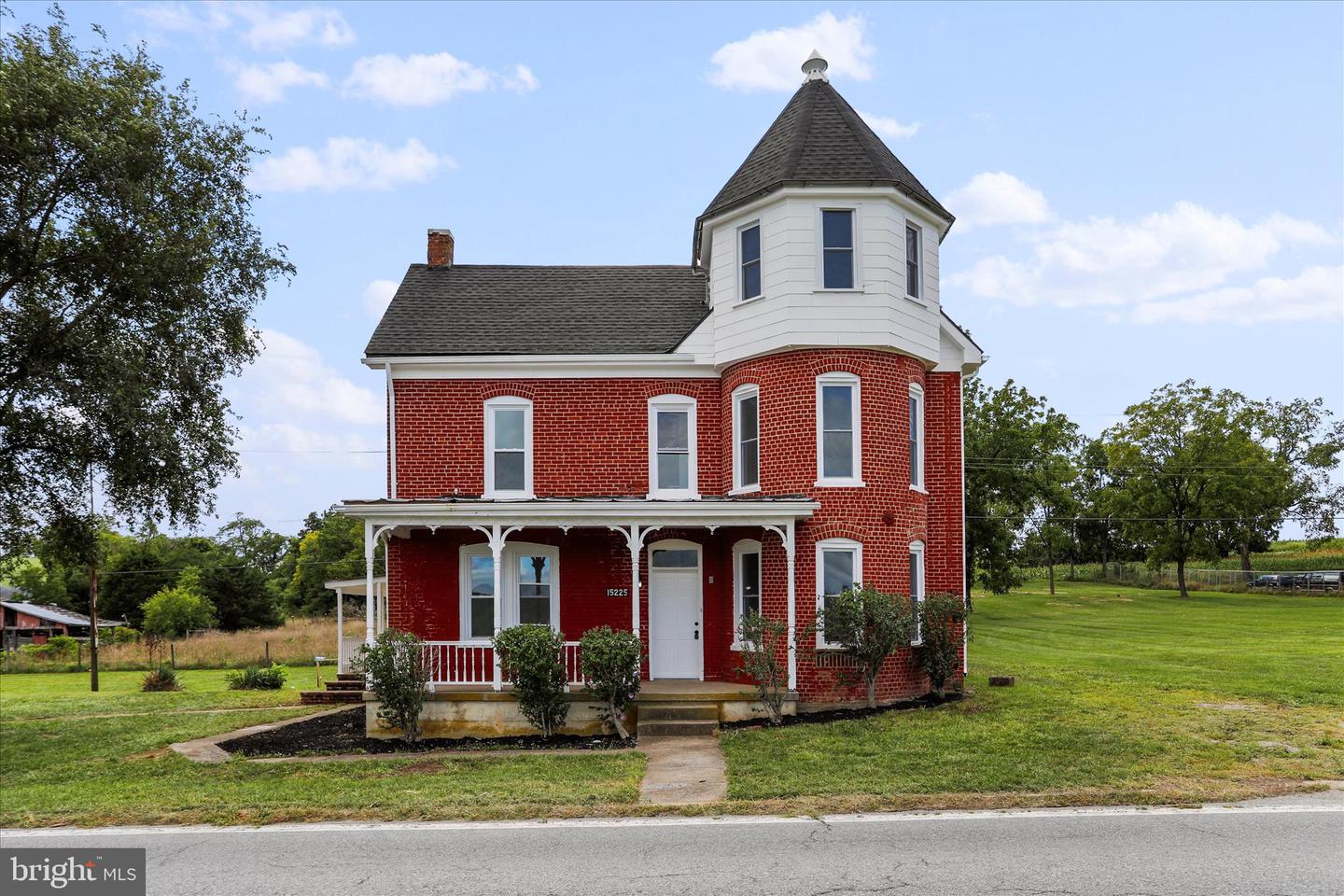 15225 FAIRVIEW ROAD, CLEAR SPRING MD 21722 — photo 2