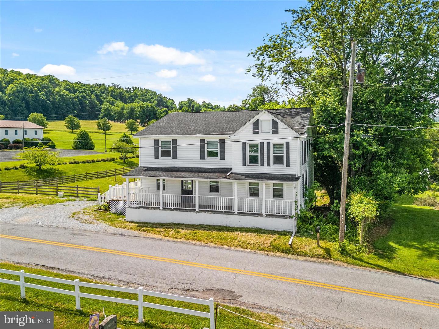 20219 Locust Grove Road, Rohrersville, MD 21779 — photo 2