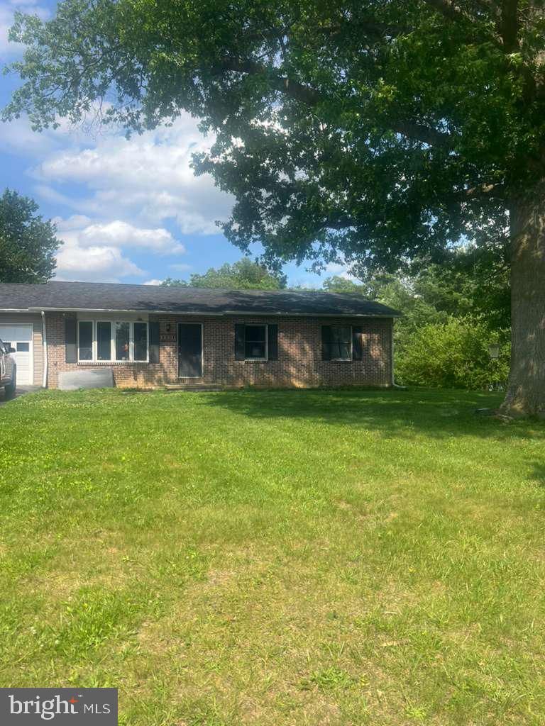12321 Walnut Pt W — photo
