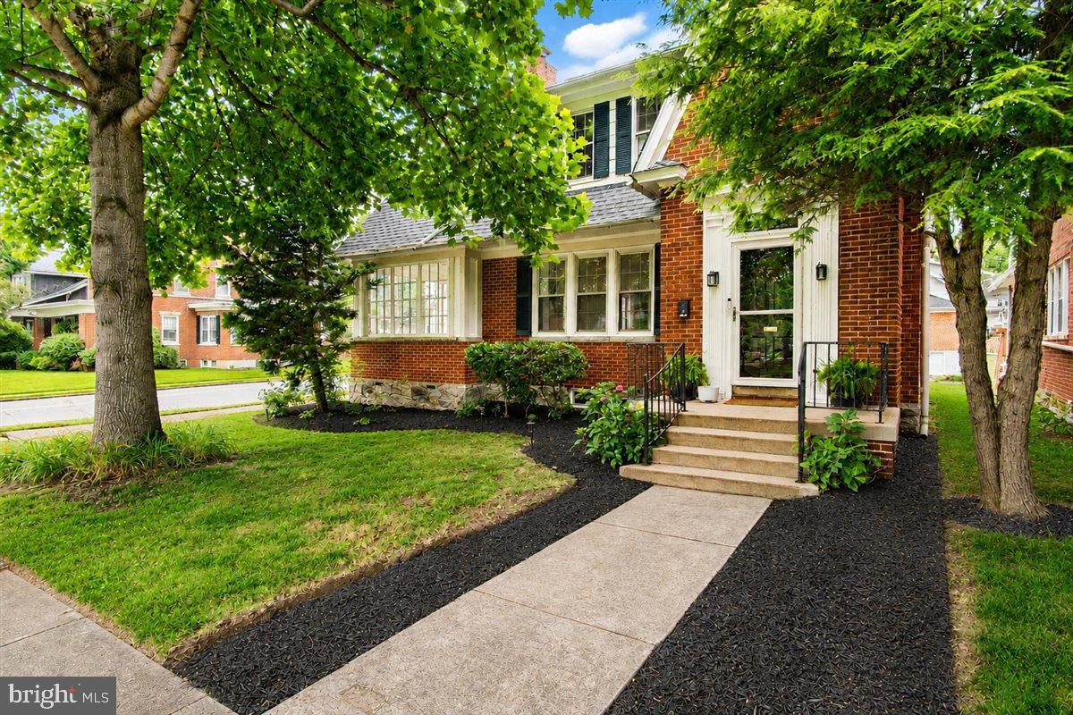 1214 Oak Hill Ave — photo