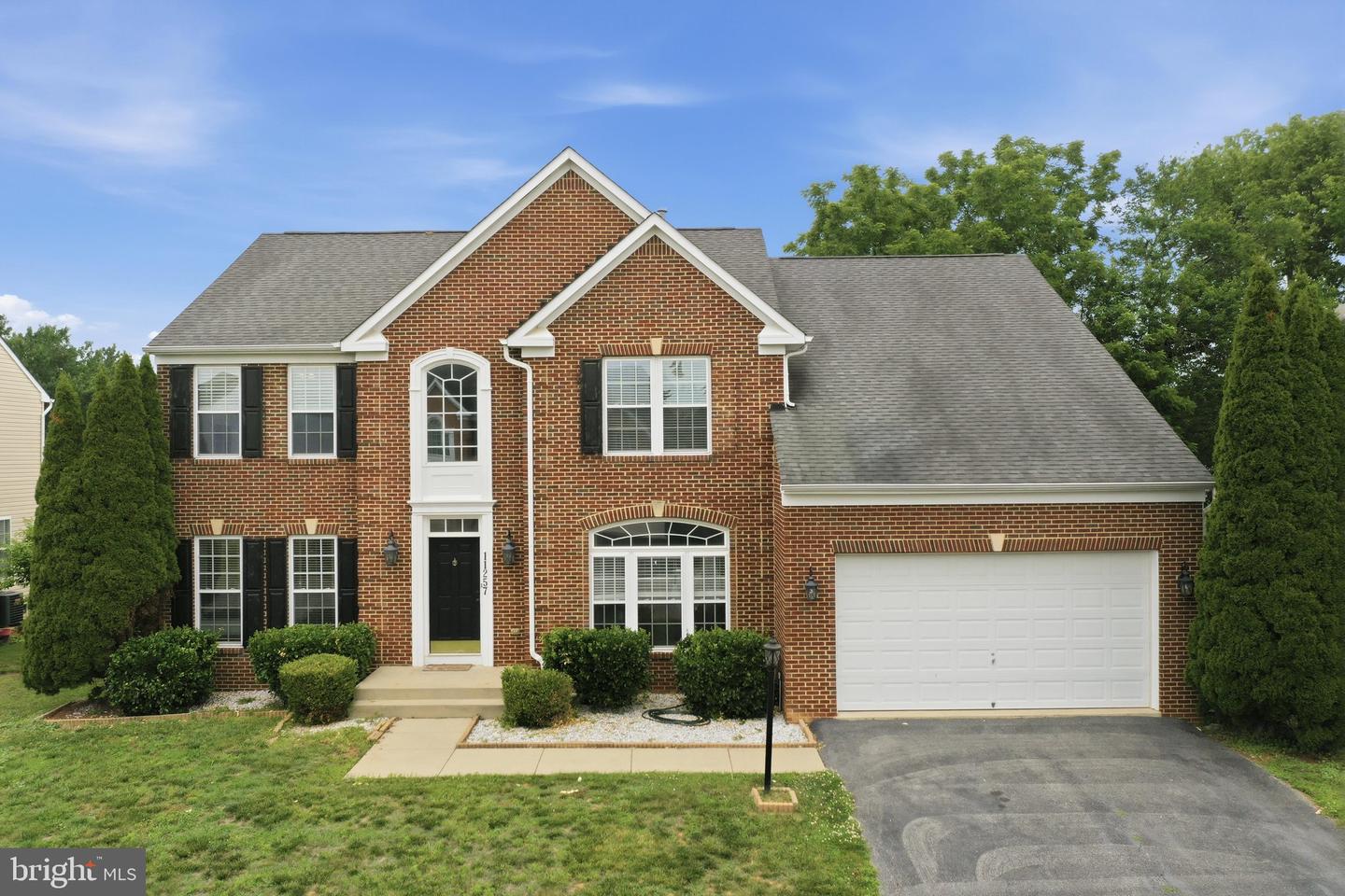 11257 Suffolk Dr — photo
