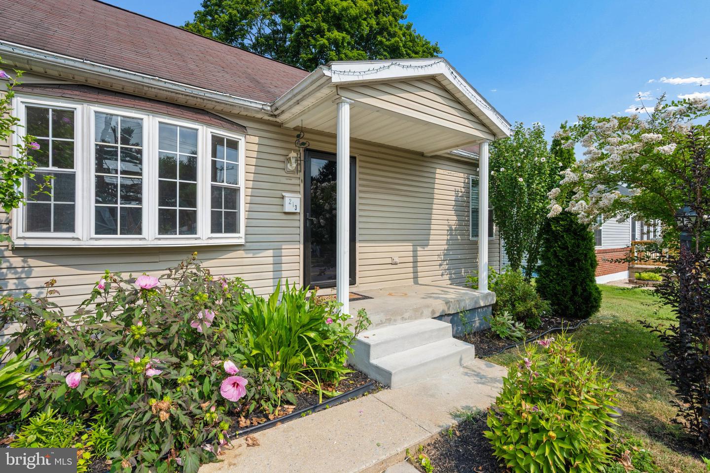213 Nottingham Rd — photo