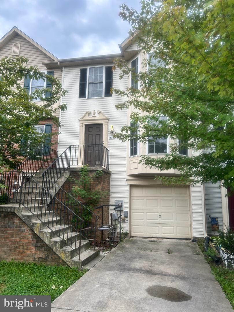 919 Mercer Dr — photo
