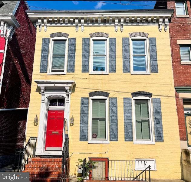 262 S Potomac St — photo