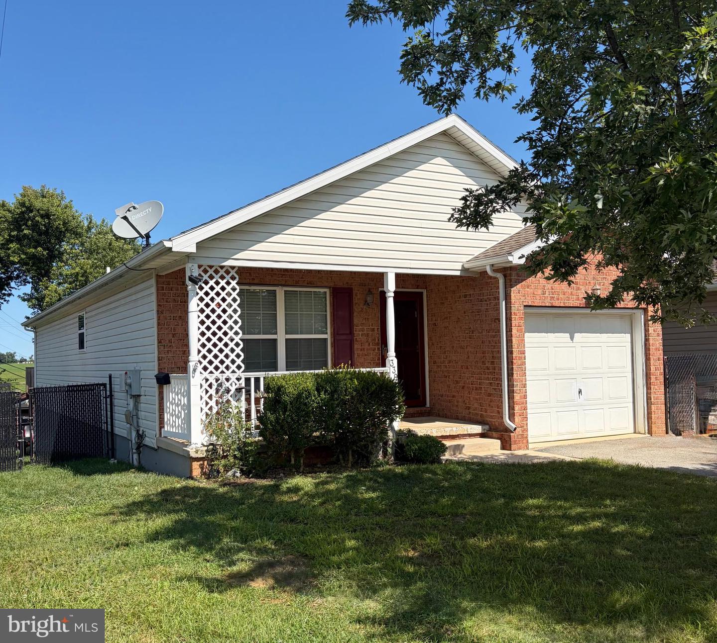 339 W Main St — photo