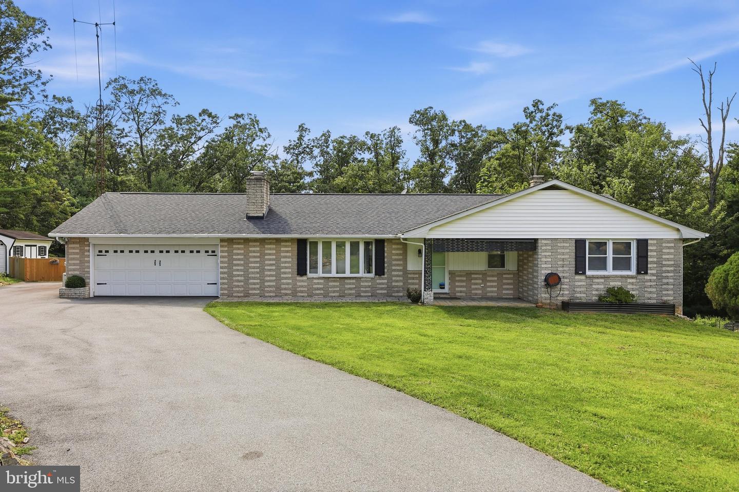 21874 Boonsboro Mountain Rd — photo