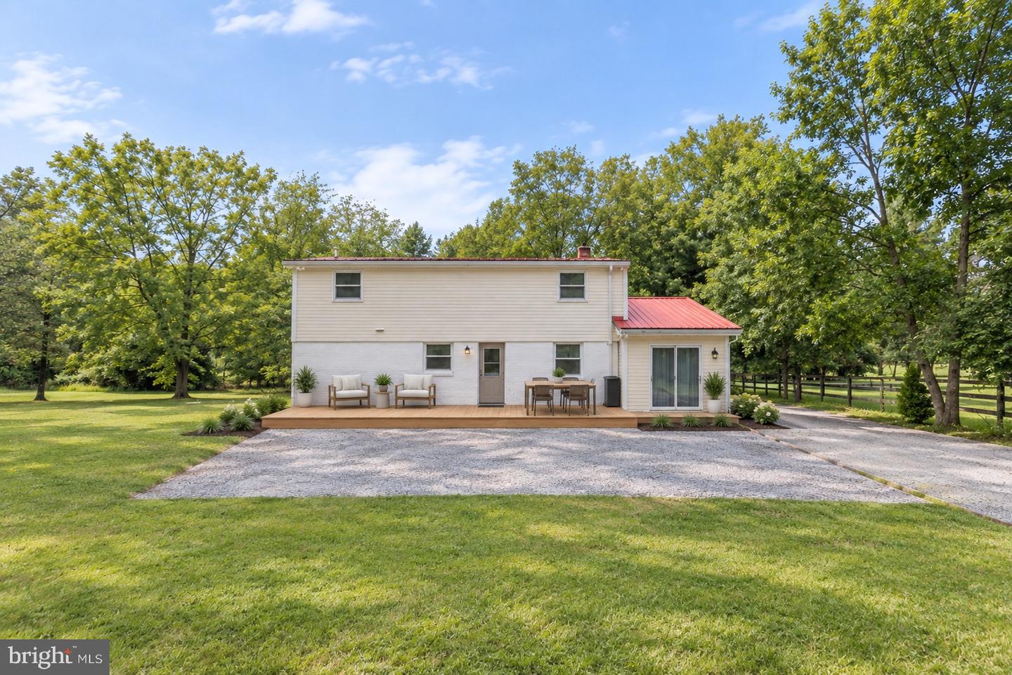 4217 Chestnut Grove Rd — photo